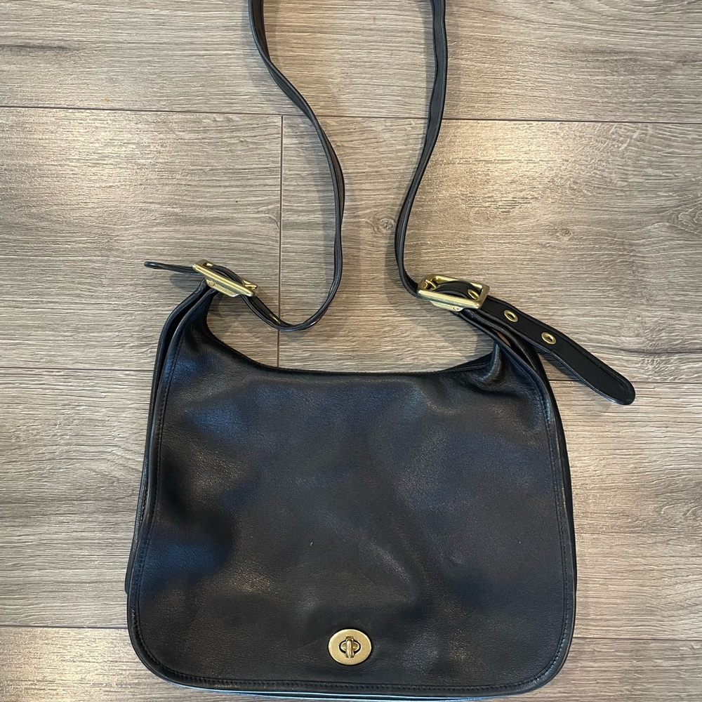 Vintage Coach Black Leather bag